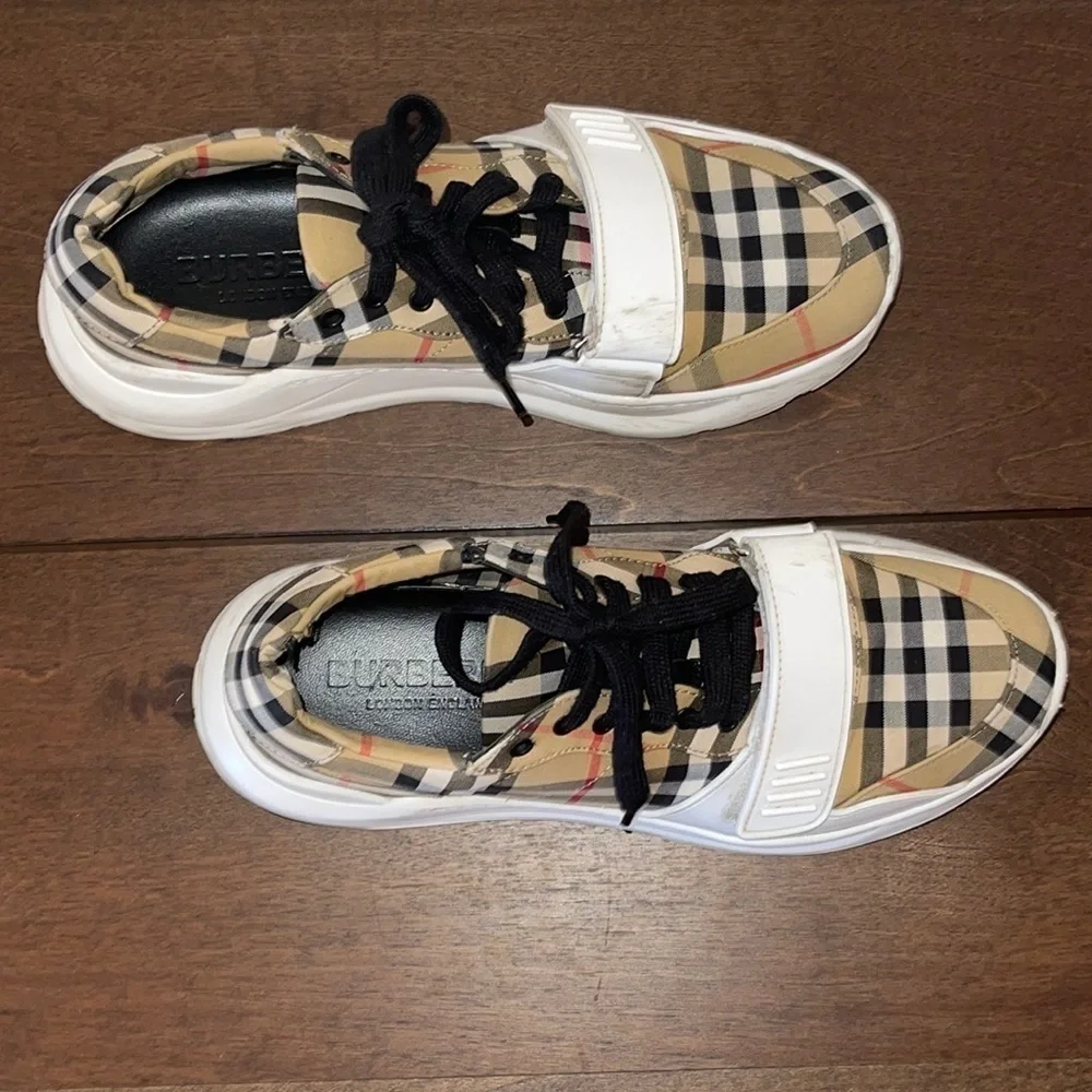 BURBERRY Vintage Check Chunky Platform Sneakers Sz. 9/39